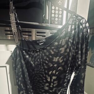 Elegant Shiny Venus Black & Silver One Sleeve Rhinestone Strap Top M